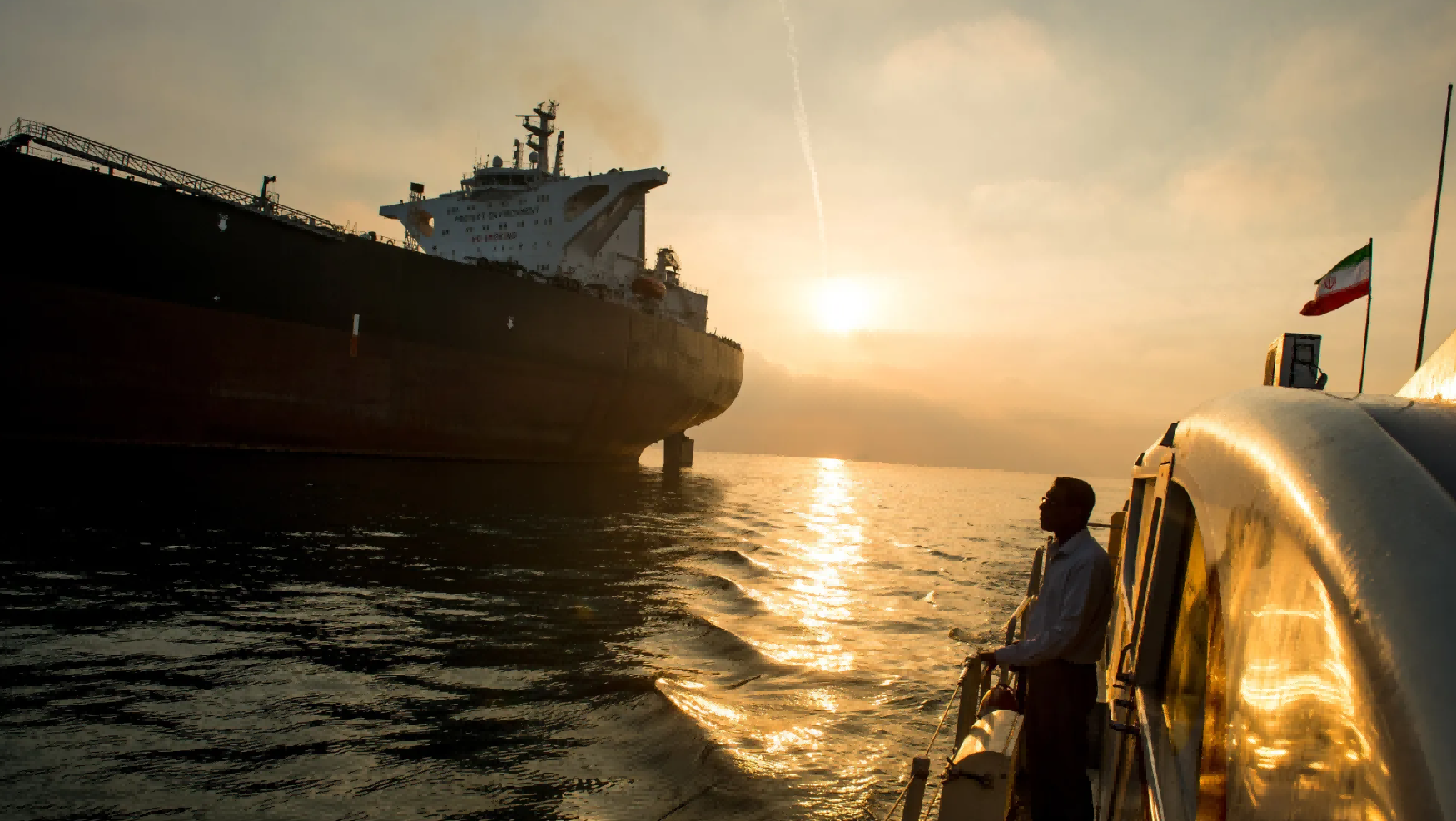 什么操作？印度查扣三艘受印度公民控制的受制裁油轮？